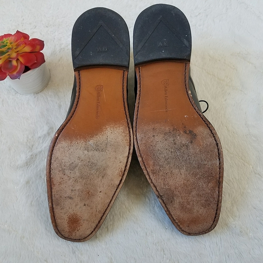 Allen Edmonds Men's Exchange Place Dress Shoes - Picture 2 of 11